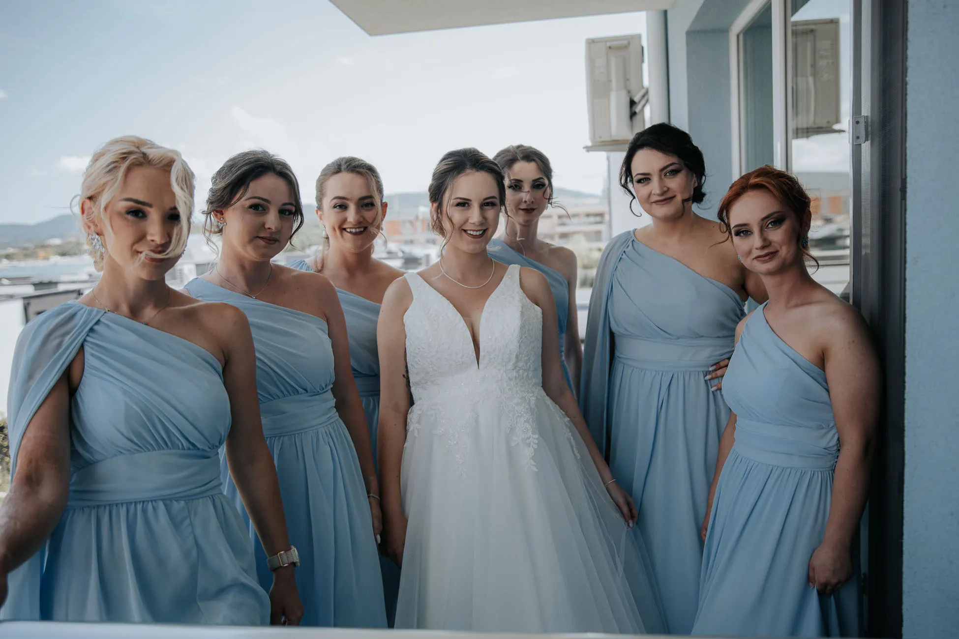Tsveti & Georgi — by the sea — photograph 14