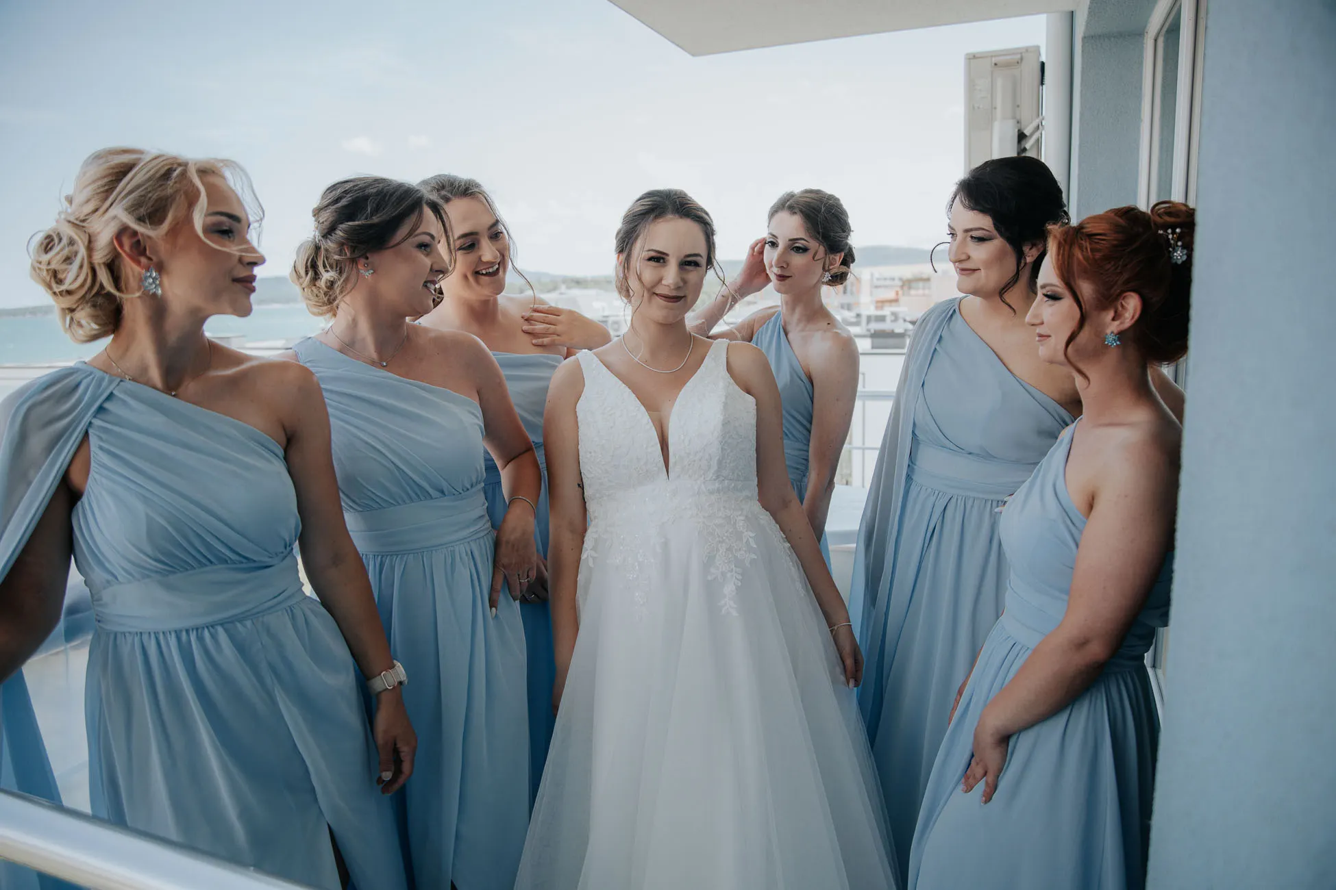 Tsveti & Georgi — by the sea — photograph 15