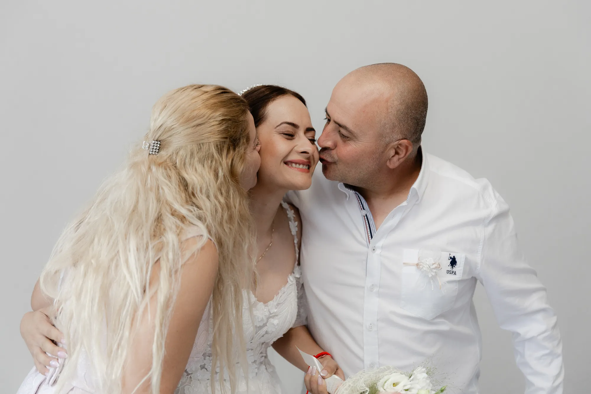 Veronika & Dragomir — Troyan Monastery — photograph 13