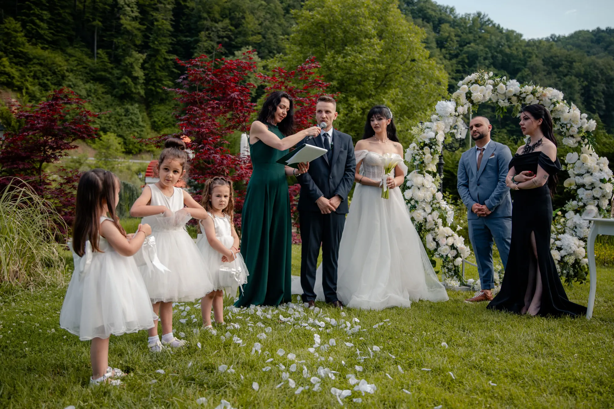 Kristina & Tihomir — a wedding in Gabrovo — photograph 12